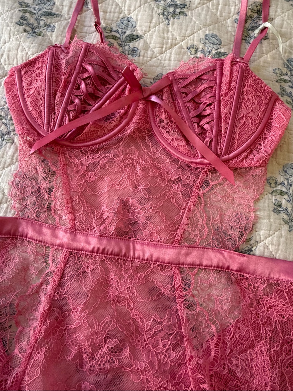 Victoria's Secret Pink Lace Chemise - Picture 3 of 4